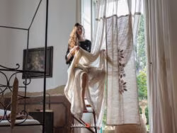 ALBA CHIARA rose - Tende Moderne di lino a fiori