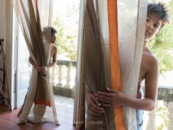Eraclea Tenda Lino Seta Backstage Bambino Balcone Luce Trasparenza
