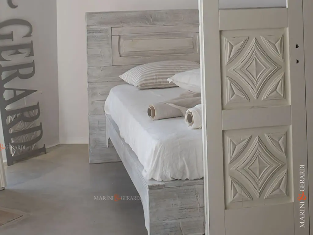 Porte Interne In Legno Massello Artigianali Larice Spazzolato Porte Interne In Legno Massello Artigianali Larice Spazzolato