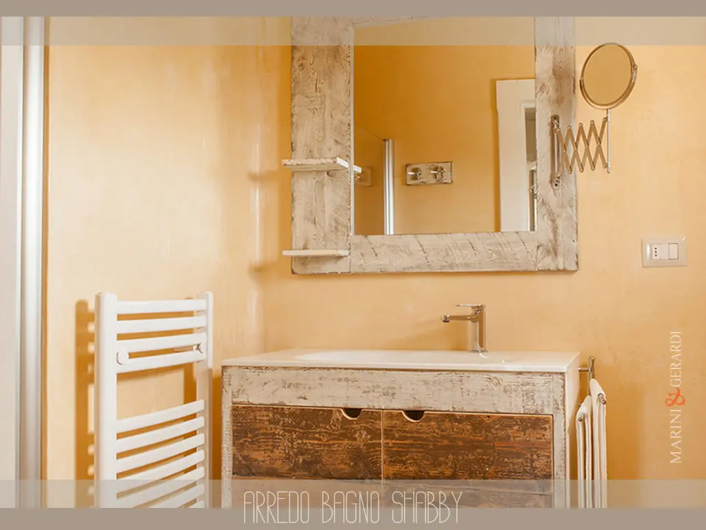 Arredo bagno shabby chic marini e gerardi Arredo bagno shabby chic marini e gerardi