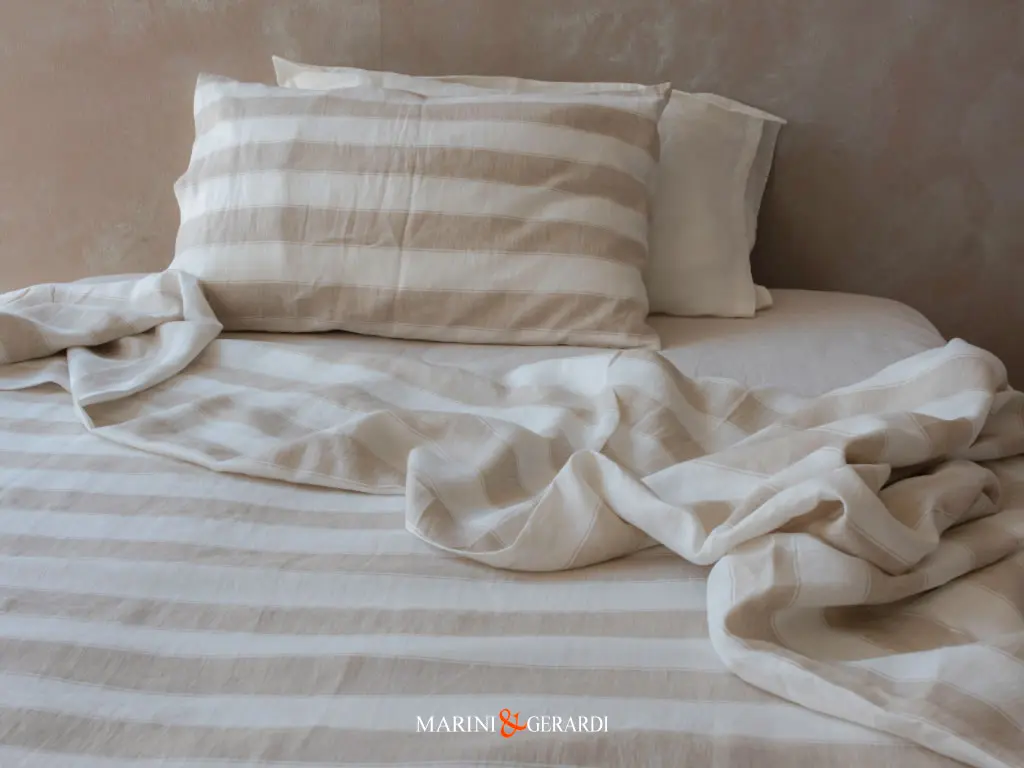 Biancheria letto lenzuola federe tessuto lino a righe cappuccino Biancheria letto lenzuola federe tessuto lino a righe cappuccino