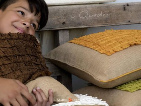 Cuscini Arredo In Juta Organza Stropicciata Bordi In Colore