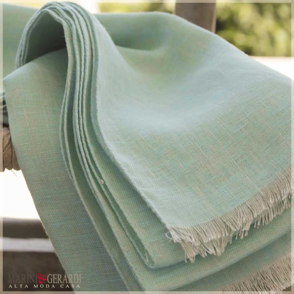 sciarpa donna oversize foulard in lino acquamarina sciarpa donna oversize foulard in lino acquamarina