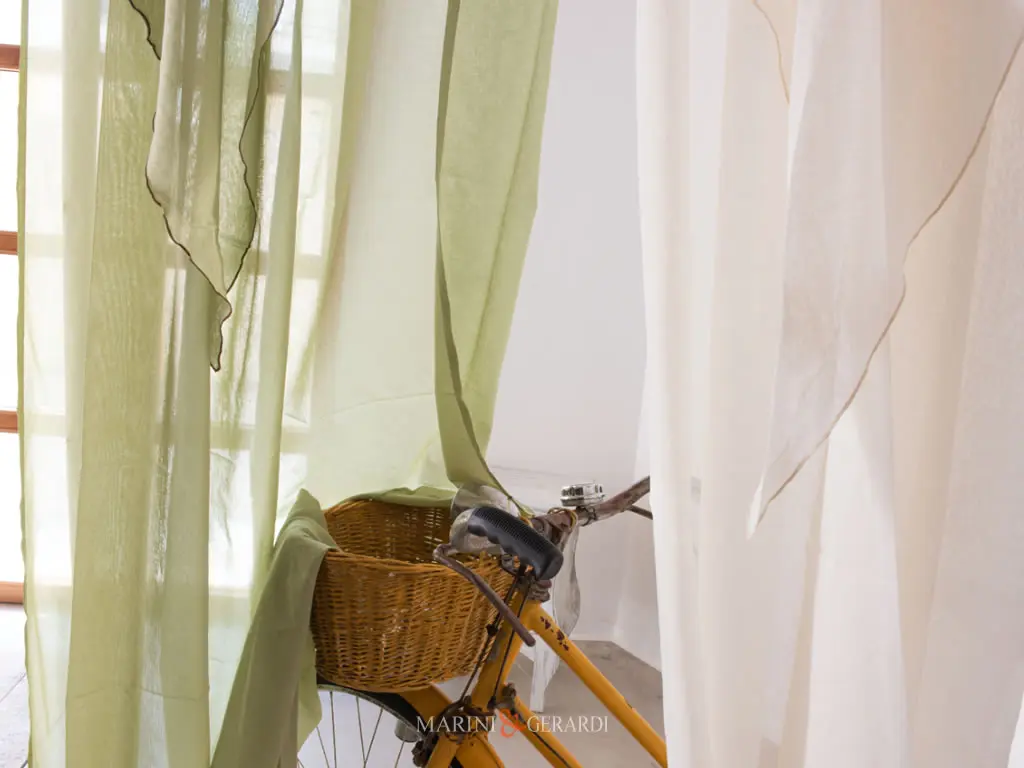 Tenda In Organza Voile Verde Arredo Soggiorno Moderno Tenda In Organza Voile Verde Arredo Soggiorno Moderno