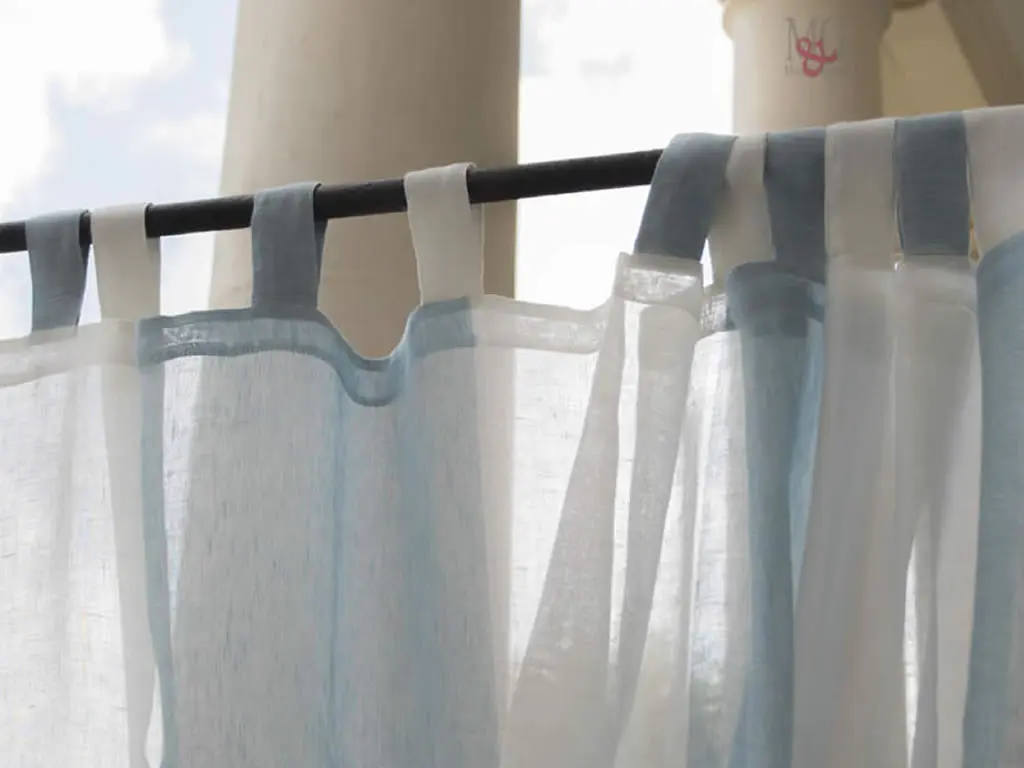 Tessuto A Righe Verticali Puro Lino Made In Italy Tessuto A Righe Verticali Puro Lino Made In Italy