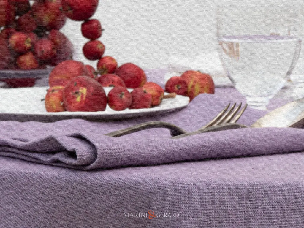 Tovaglia Da Tavola Lino Elegante Colore Glicine Tovaglia Da Tavola Lino Elegante Colore Glicine