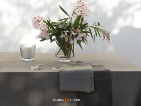 ROTTERDAM - Tovaglia di lino su misura