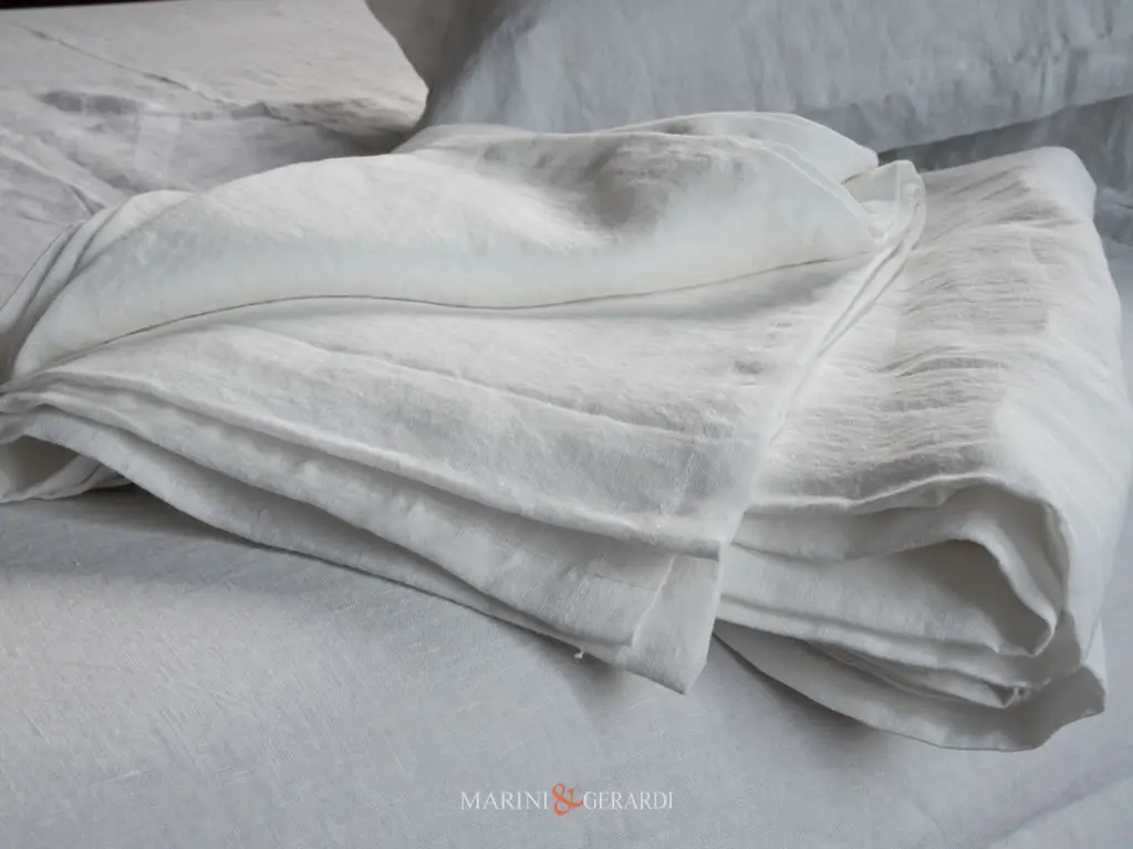 Lenzuola Letto In Lino Tessuto Acaya Di Tradizione In Bianco Lenzuola Letto In Lino Tessuto Acaya Di Tradizione In Bianco