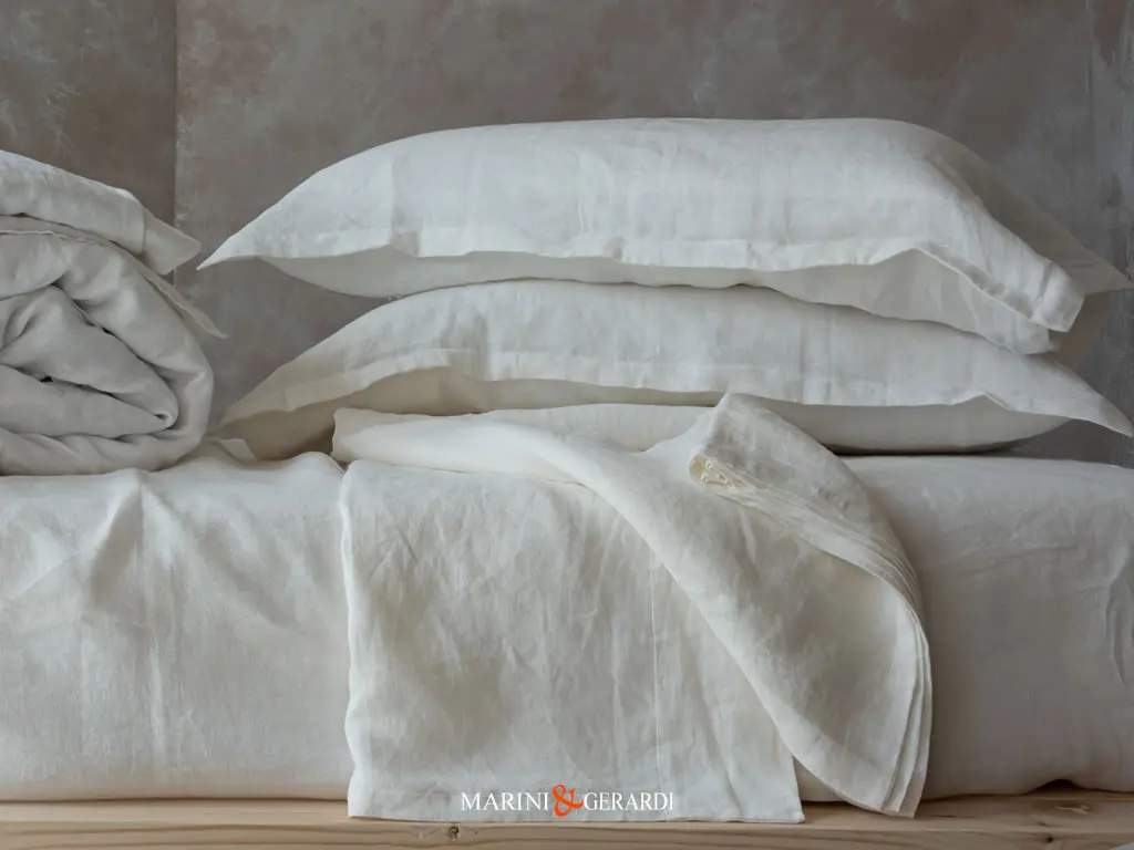 Set Lenzuola Letto Federe In Lino Acaya Bianco Stropicciato Set Lenzuola Letto Federe In Lino Acaya Bianco Stropicciato