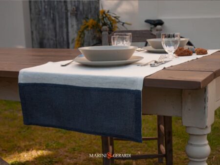 Runner Da Tavola In Lino Bianco Bordo Blu Jeans Dublino