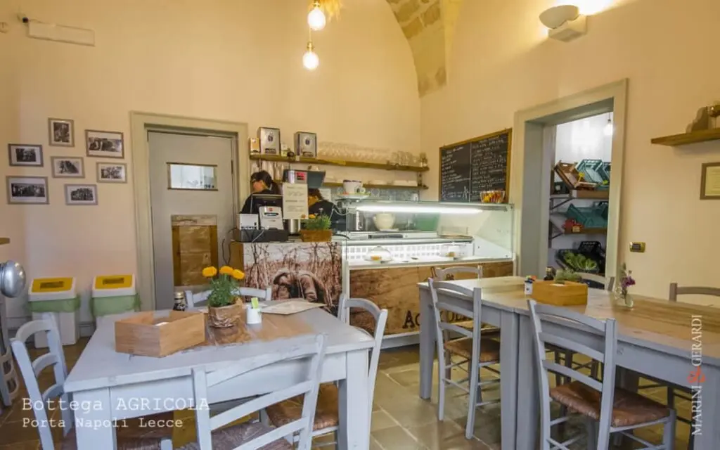 Arredamento Per Interni Tavoli Banconi Sedie Bottega Agricola Lecce