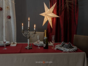 Red Carpet Con Tovaglia In Lino Corda Con Tovaglioli Natale 2023