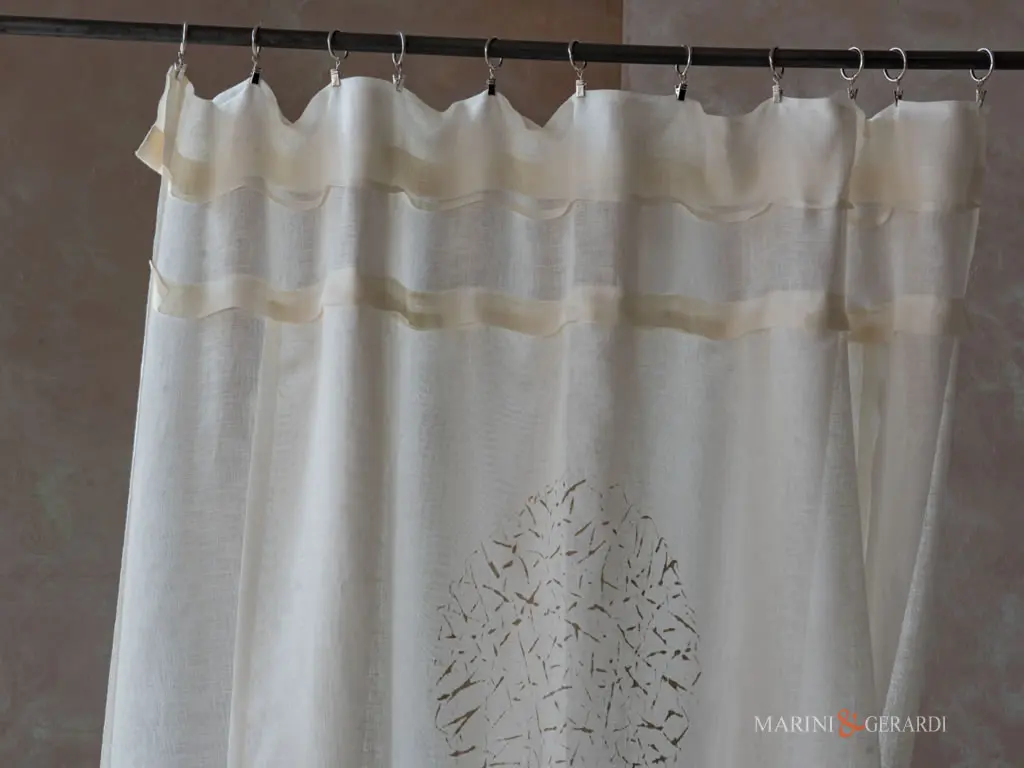 Tenda Moderna Doppio Pannello In Lino Mantovana Con Asole - Marini & Gerardi Tenda Moderna Doppio Pannello In Lino Mantovana Con Asole - Marini & Gerardi