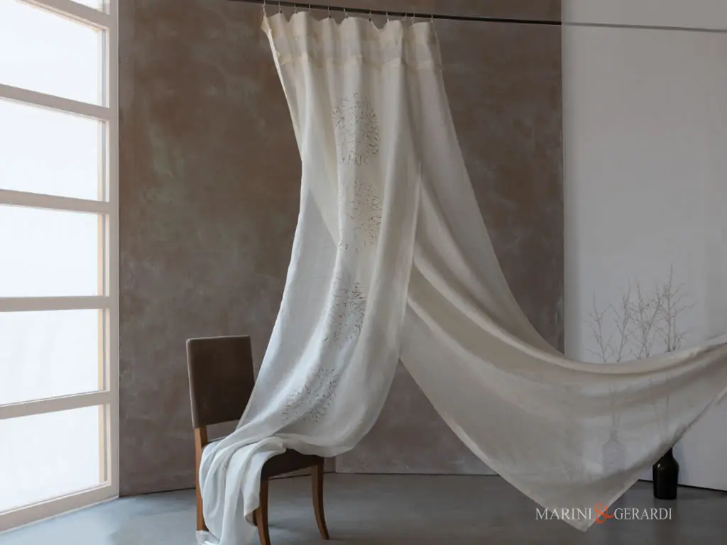 Tende Soggiorno Doppio Pannello In Lino Tracce In Trasparenza - Marini & Gerardi Tende Soggiorno Doppio Pannello In Lino Tracce In Trasparenza - Marini & Gerardi