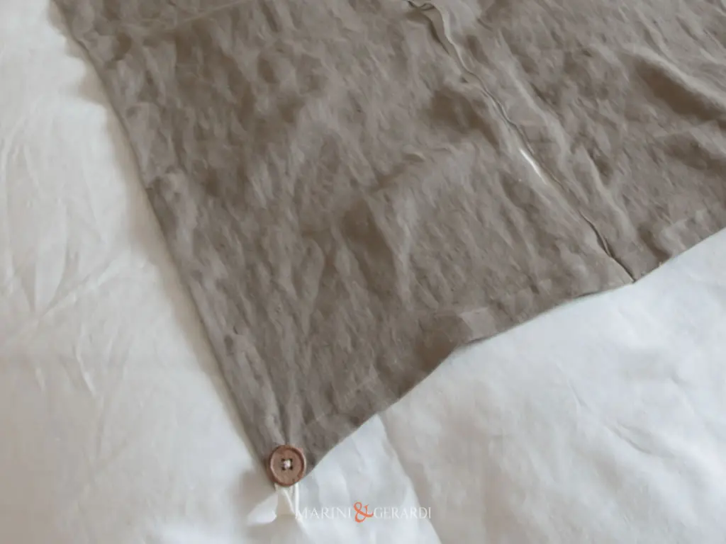 pannello copripiumini lino con applicazione a bottoni con tagli pannello copripiumini lino con applicazione a bottoni con tagli