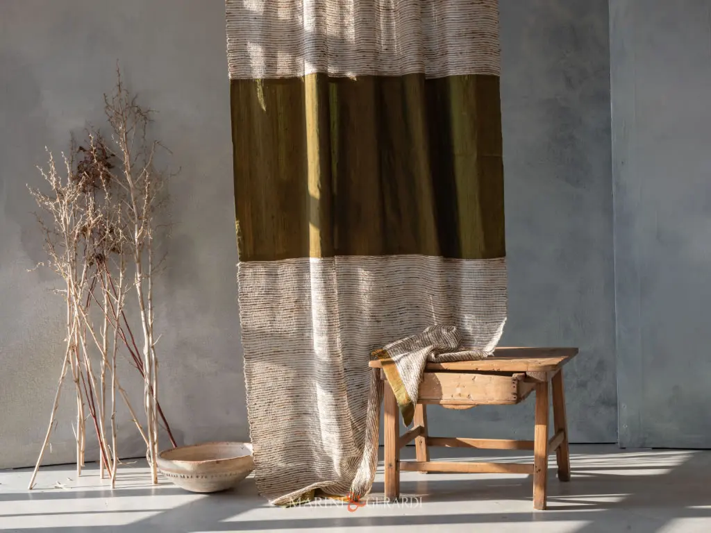 Tenda Seta Pura Per Interni Moderni Eleganti Di Lusso La Veneziana Tenda Seta Pura Per Interni Moderni Eleganti Di Lusso La Veneziana