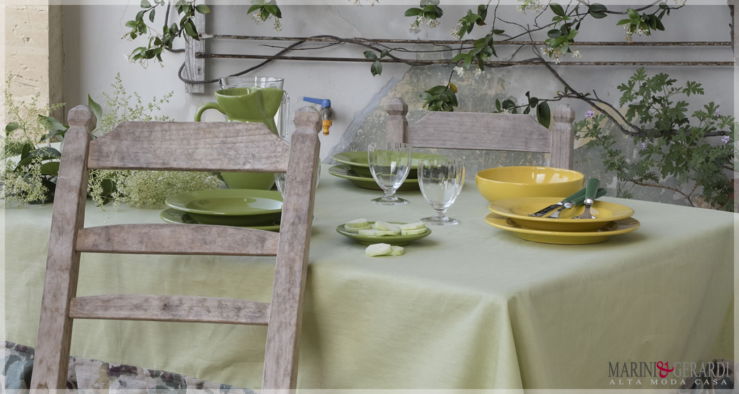 tessuti resinati per tovaglie antimacchia in lino verde pistacchio