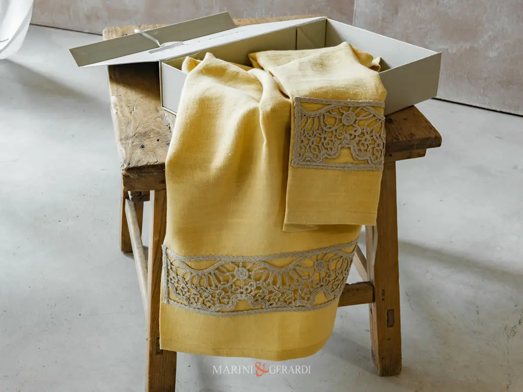 asciugamani viso in lino pannocchia con ricamo asciugamani viso in lino pannocchia con ricamo