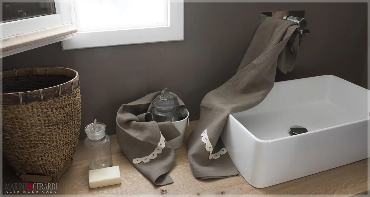 biancheria bagno asciugamani lino tabacco vendita online - Set Asciugamani Bagno a Lecce Tessuti in Lino