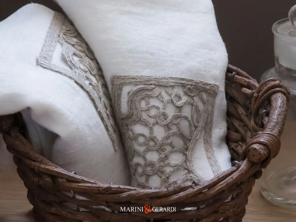 set asciugamani lino bianco ricamo ecru set asciugamani lino bianco ricamo ecru