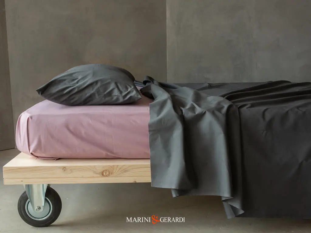 lenzuola percalle di cotone tinta unita rosa pesco grigio selce lenzuola percalle di cotone tinta unita rosa pesco grigio selce