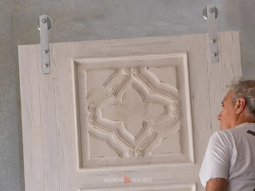 porta pannellata legno massello sliding door 3 metri porta pannellata legno massello sliding door 3 metri