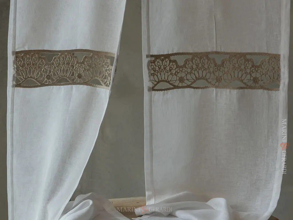 portierini per finestre vetrage con passamaneria di lino portierini per finestre vetrage con passamaneria di lino