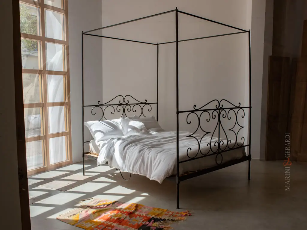 letto matrimoniale in ferro battuto lenzuola in lino letto matrimoniale in ferro battuto lenzuola in lino