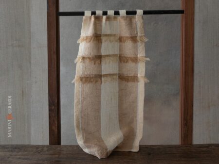 tendine moderne in cucina con frange righe verticali