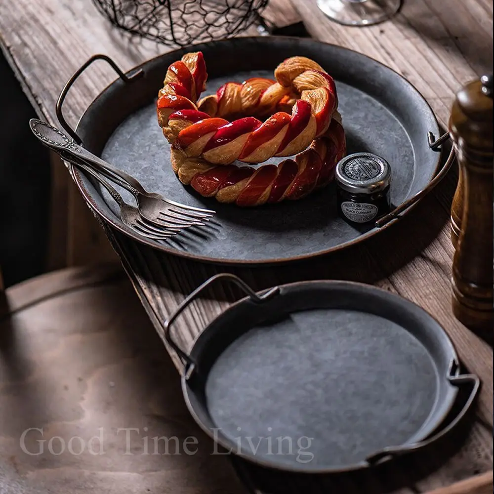 vassoio metallo vintage con manici artigianali vassoio metallo vintage con manici artigianali