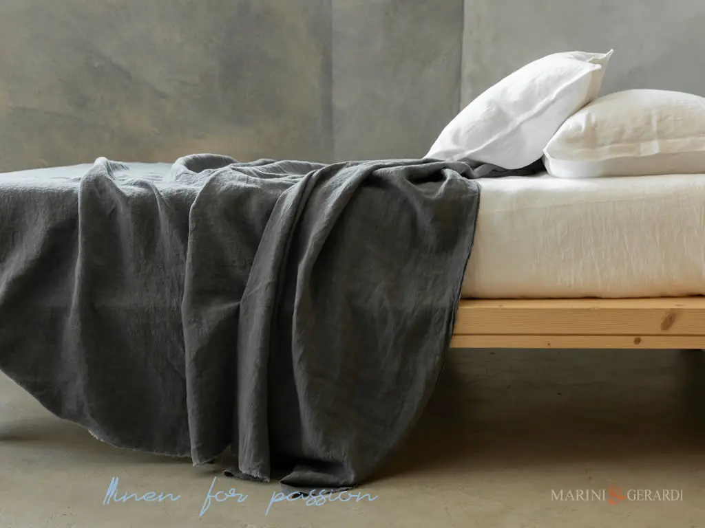 completo lenzuola letto in lino stropicciato bianco antracite completo lenzuola letto in lino stropicciato bianco antracite
