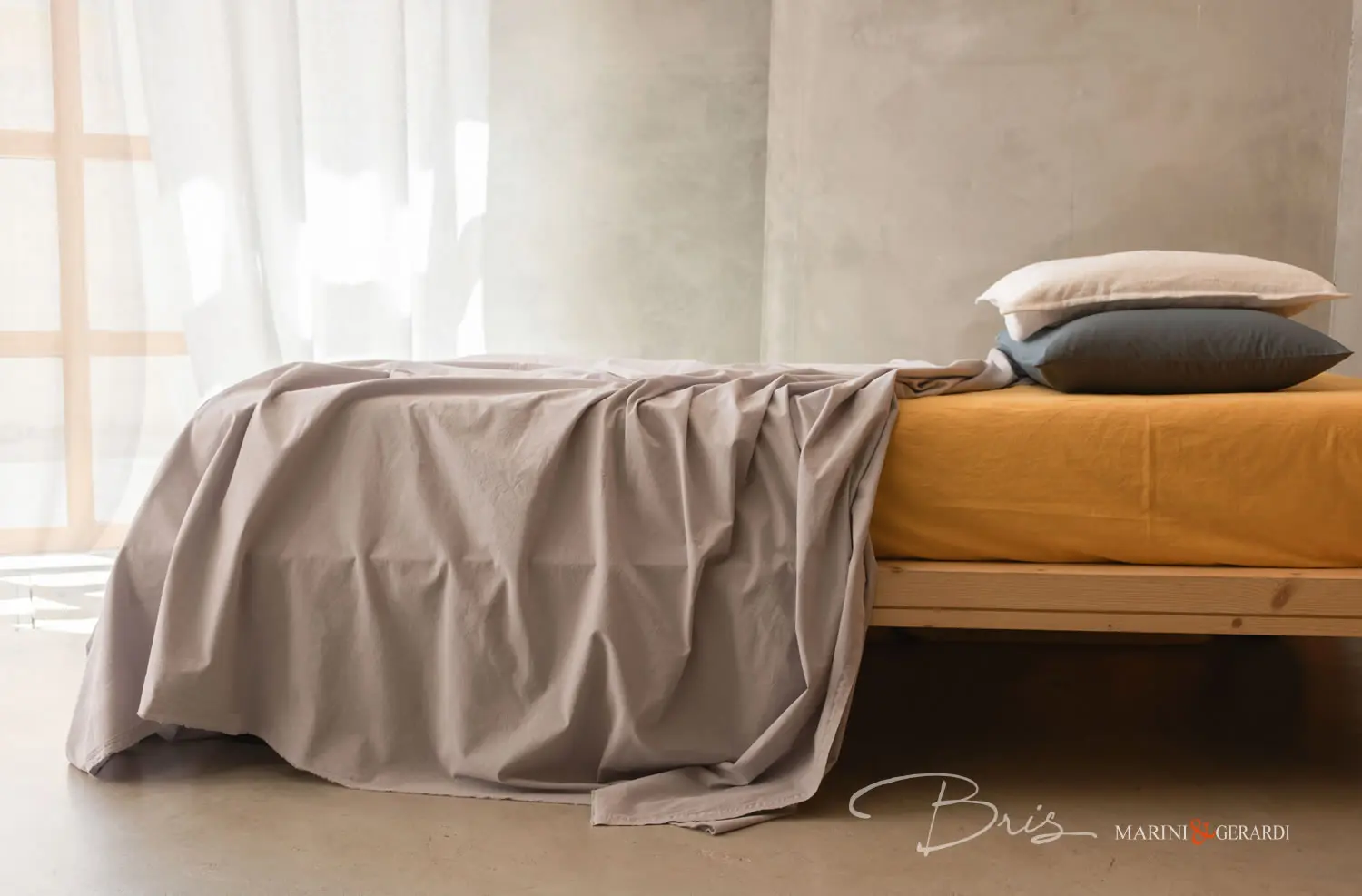 lenzuola letto in cotone mix and match a contrasti colore lilla giallo lenzuola letto in cotone mix and match a contrasti colore lilla giallo