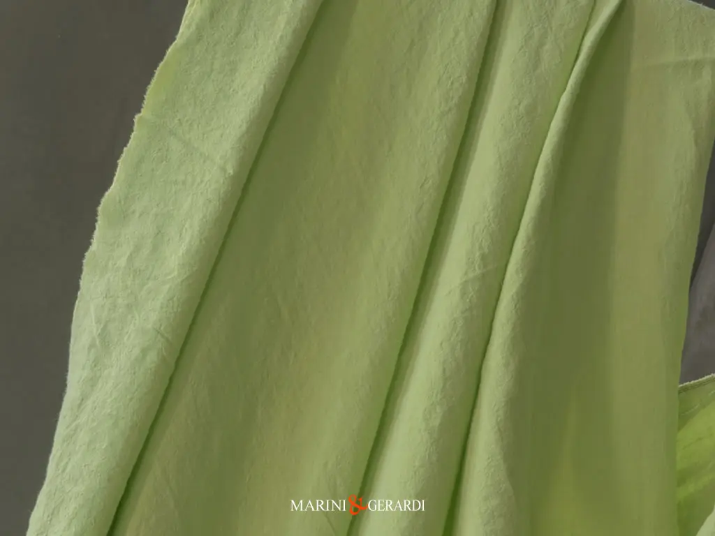 tessuto di cotone stropicciato delave pistacchio tessuto di cotone stropicciato delave pistacchio