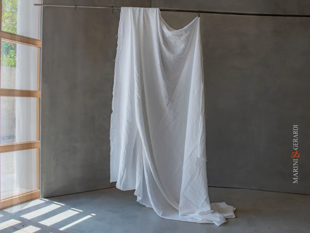 LINO SELVATICO tessuto lino stropicciato delave bianco per tendaggi moderni LINO SELVATICO tessuto lino stropicciato delave bianco per tendaggi moderni