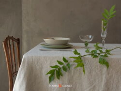 tovaglia rettangolare elegante in lino stropicciato bianco perlato