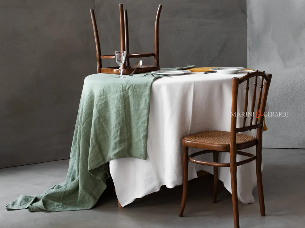 Tovaglie da tavola mix color in lino stropicciato Tovaglie da tavola mix color in lino stropicciato