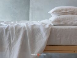 RISVEGLI lenzuola sotto con angoli matrimoniali in lino stropicciato