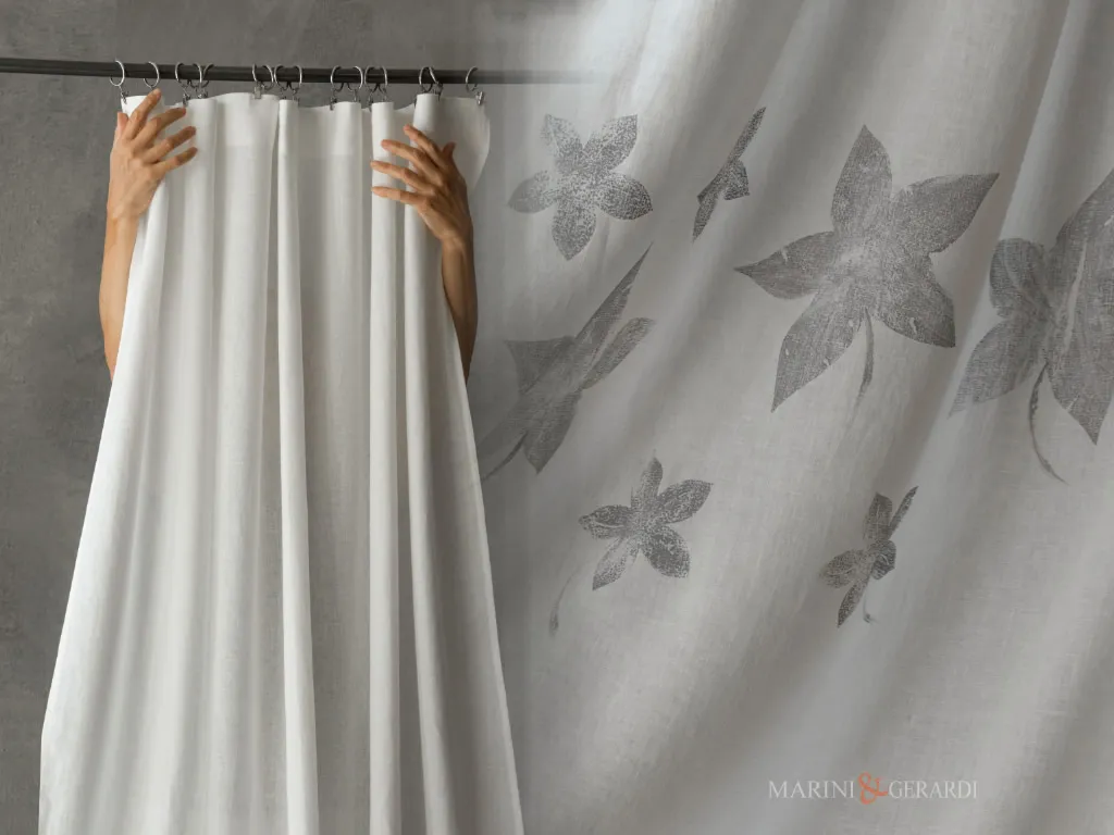 Meravigliose tende eleganti moderne camera da letto in bianco Meravigliose tende eleganti moderne camera da letto in bianco