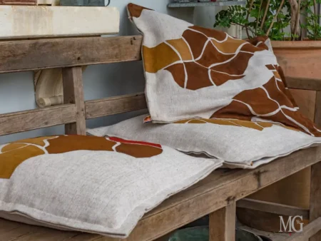 Cuscini per divano arredo interni applicazioni in pelle