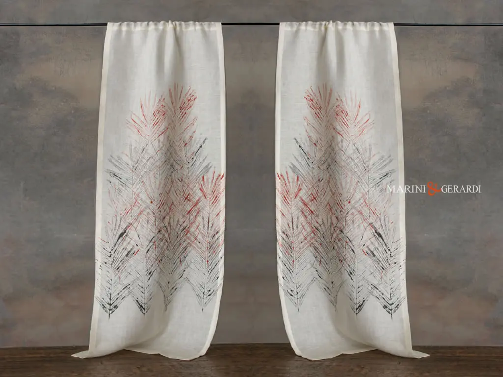 Tende per vetrate panoramiche moderne design a sud in rosso - Marini & Gerardi nero Tende per vetrate panoramiche moderne design a sud in rosso nero - Marini & Gerardi