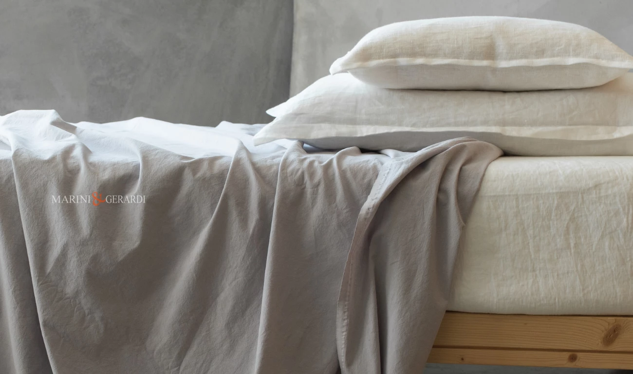 Completo letto lenzuola 1 piazza e mezza scontate cotone lilla Completo letto lenzuola 1 piazza e mezza scontate cotone lilla