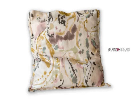 Cuscini decorativi letto matrimoniale eleganti in lino