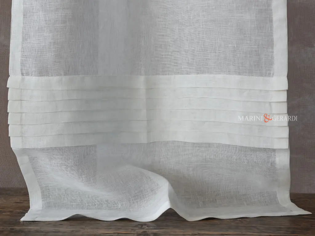 Tende plissettate a vetro in lino bianco Tende plissettate a vetro in lino bianco