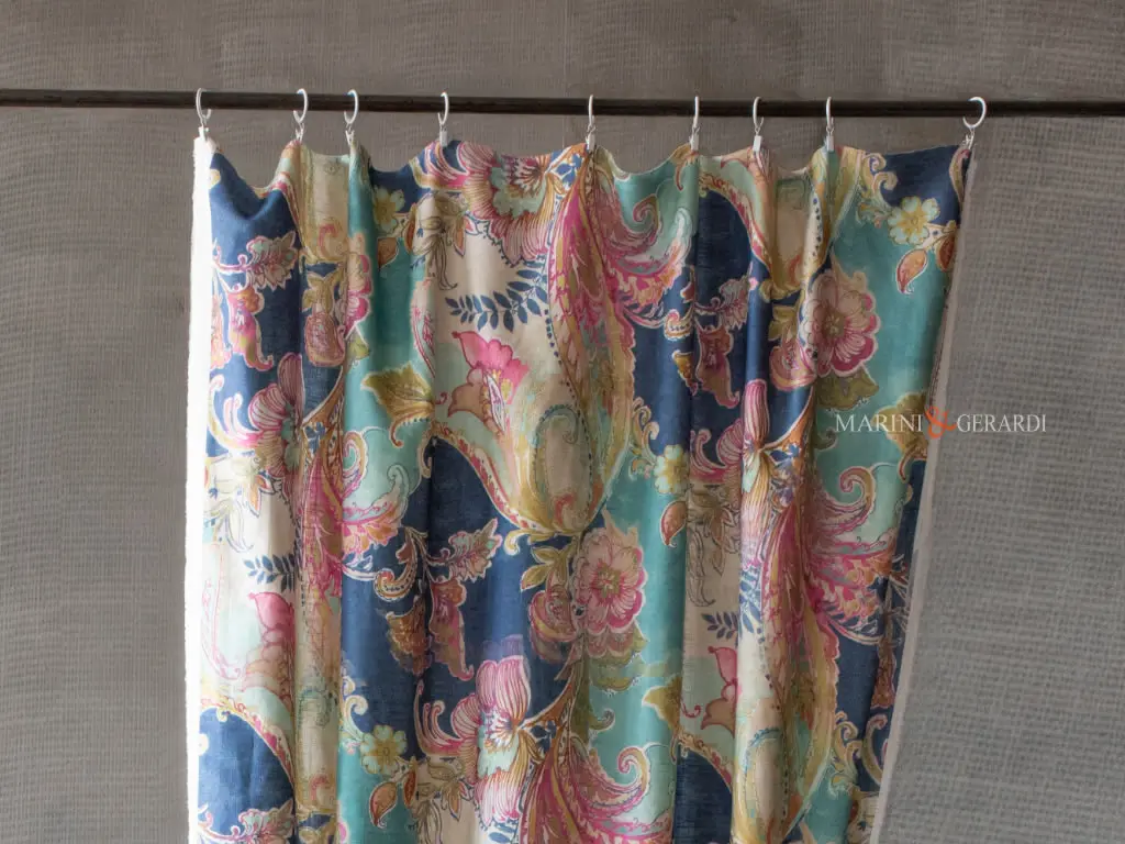 Tessuto per tende a metraggio a fiori con occhielli Tessuto per tende a metraggio a fiori con occhielli -Tende Shabby Chic a Vetro