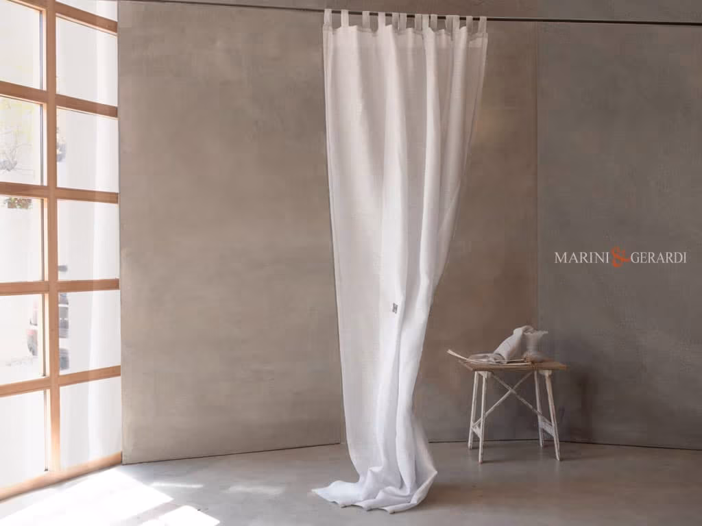 Esalta l’eleganza con le tende d arredo in lino Esalta l’eleganza con le tende d arredo in lino