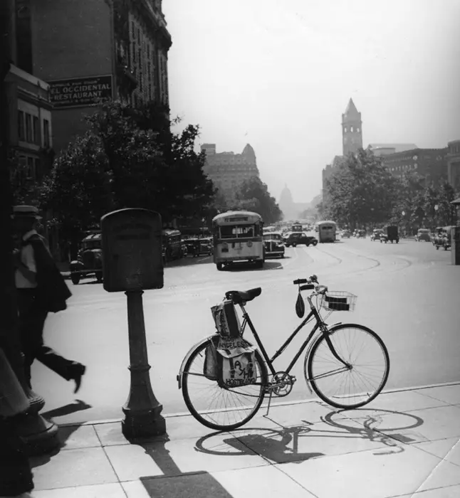 Ruth orkin pennsylvania avenue washington 1939 Ruth orkin pennsylvania avenue washington 1939