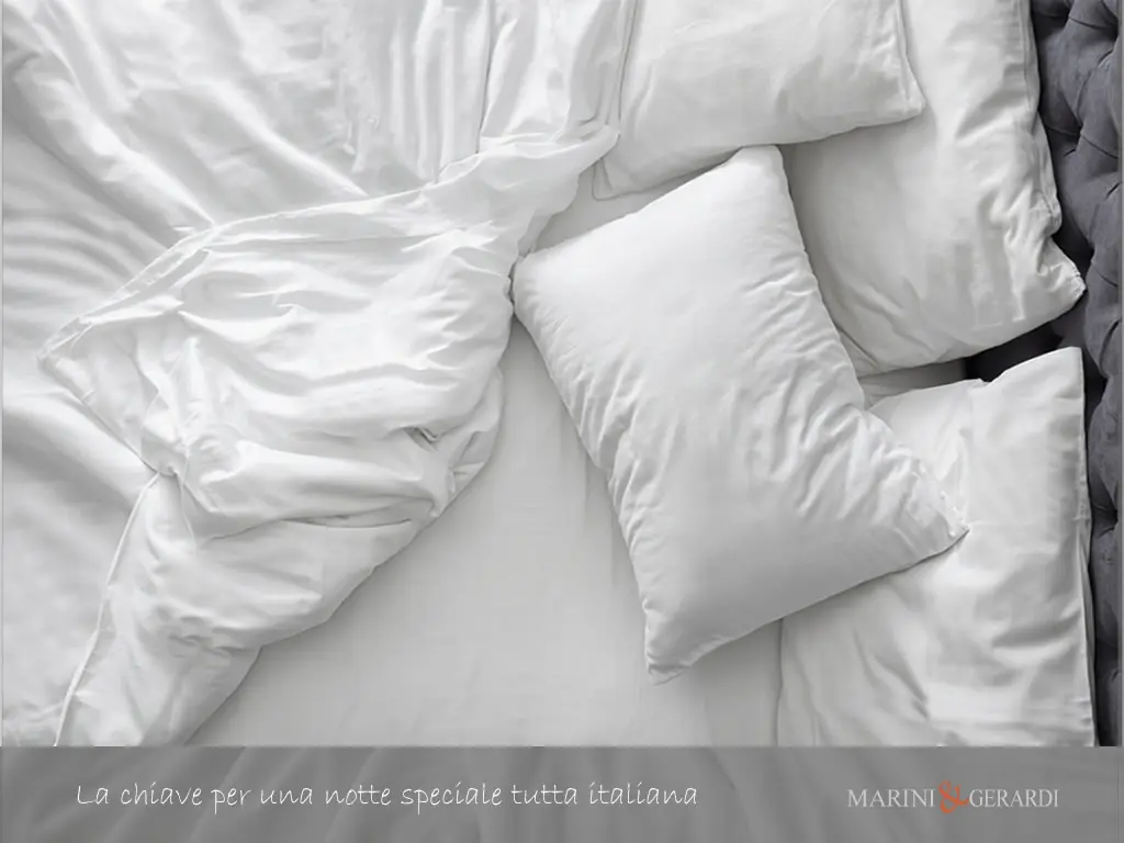 Tessuto percalle di cotone stropicciato per lenzuola bianche Tessuto percalle di cotone stropicciato per lenzuola bianche