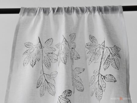 Tendine finestra cucina con tunnel passante