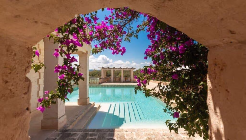 Borgo egnazia buganville piscina Borgo egnazia buganville piscina