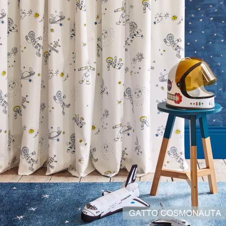 Tende per cameretta bimbo tra gatti cosmonauta